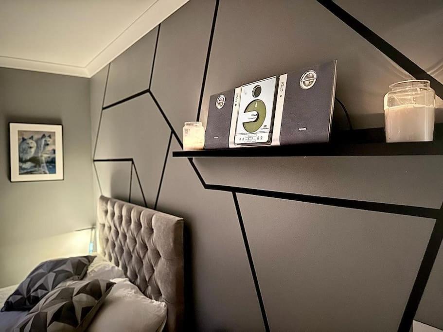 Stunning Luxury Croydon Apartment Gatwick Airport Close Purley Dış mekan fotoğraf