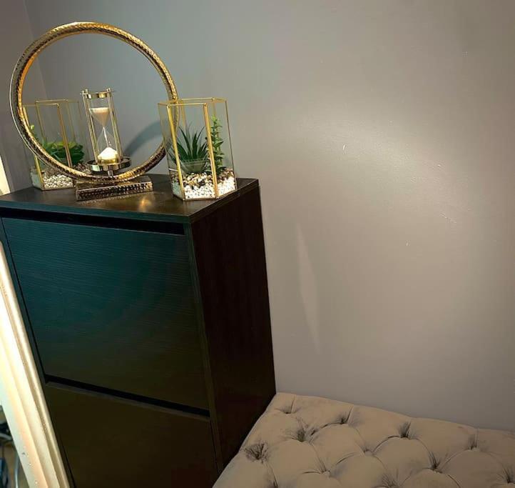 Stunning Luxury Croydon Apartment Gatwick Airport Close Purley Dış mekan fotoğraf
