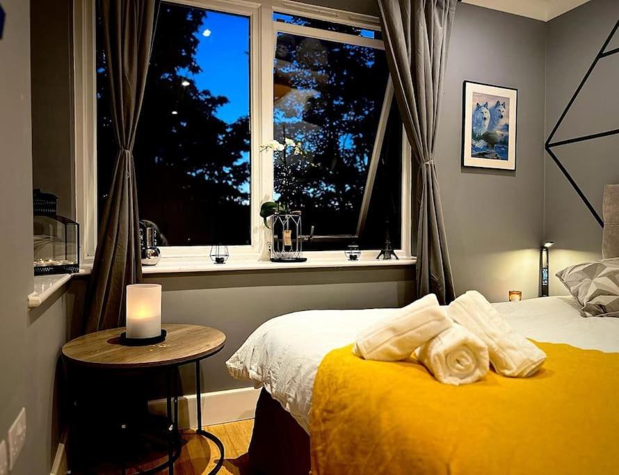 Stunning Luxury Croydon Apartment Gatwick Airport Close Purley Dış mekan fotoğraf